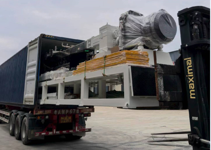 95PET Twin screw extruder export to Cambodia